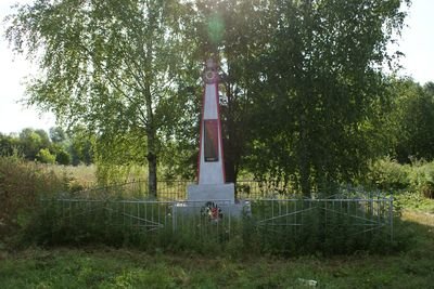 Деревня Лазарево. Памятник односельчанам