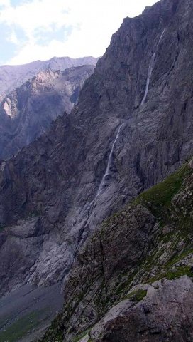 Вид на большой водопад с Вид на большой водопад с