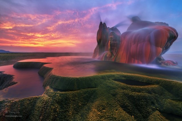 Гейзер Флай в штате Невада, США. (c) Yiming Hu Гейзер Флай в штате Невада, США. (c) Yiming Hu