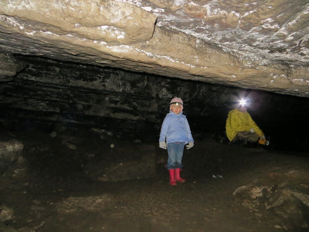 в пещере Игнатьевской