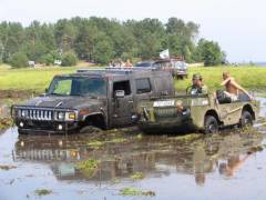 Хаммер и ЛУАЗ