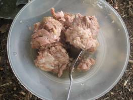 Содержимое банки - одно сплошное свиное мясо!