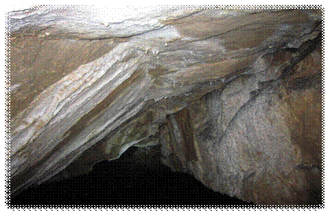 C:\Фото\челябинские пещеры 2012 12-16 июля\138_1307\IMG_4753.JPG