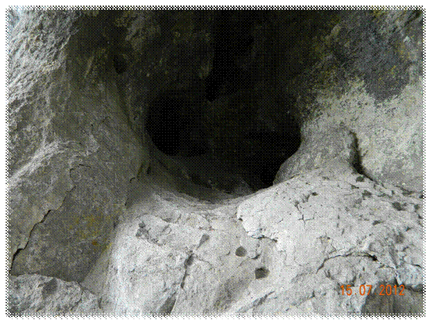 C:\Фото\челябинские пещеры 2012 12-16 июля\пещеры 2012\DSCN2753.jpg