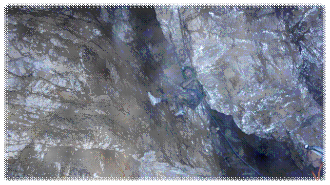C:\Фото\челябинские пещеры 2012 12-16 июля\102MSDCF\DSC00271.JPG